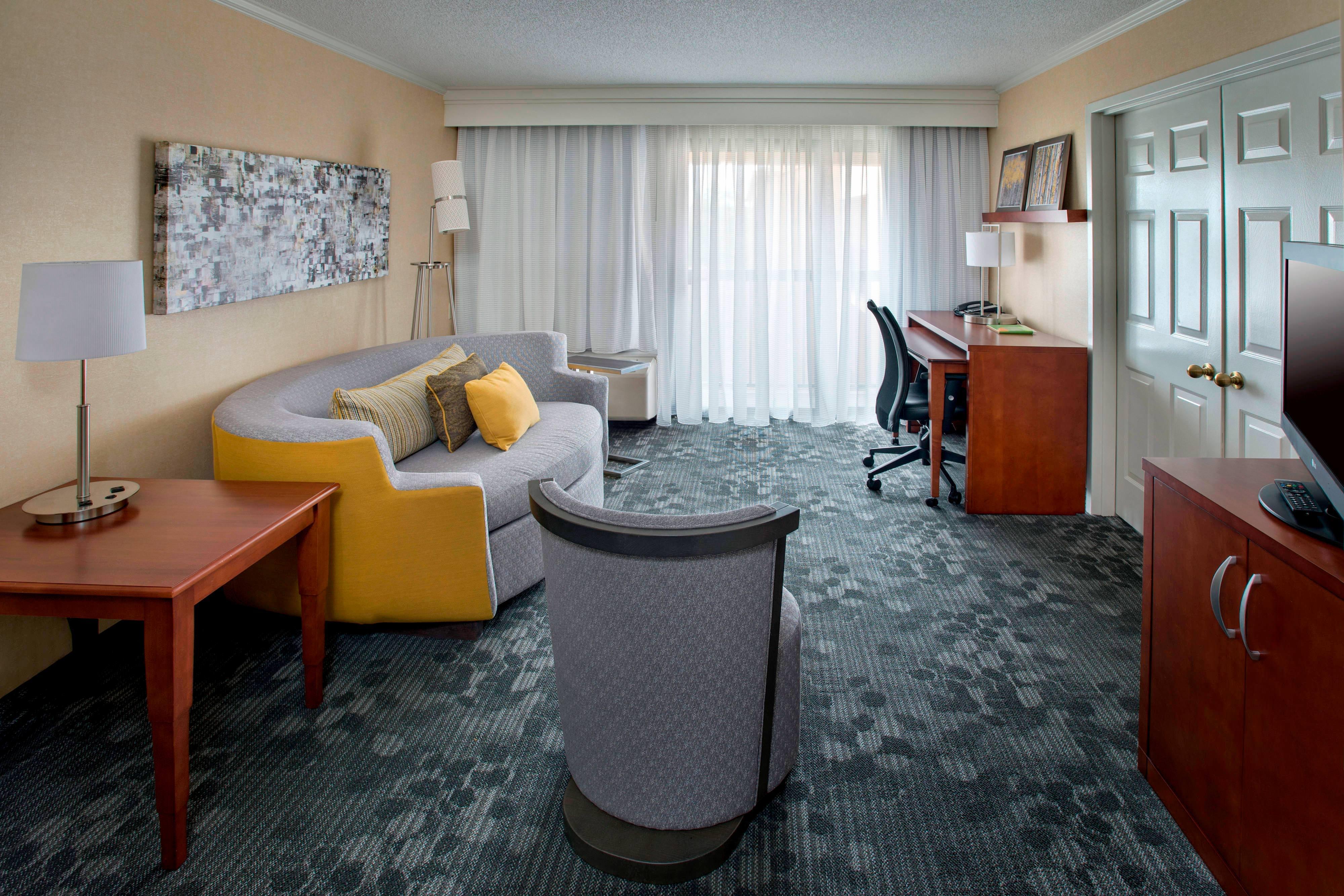 Sonesta Select Philadelphia Airport Hotel Exterior photo